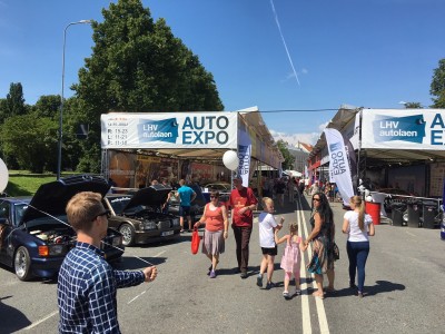 LHV autolaen AUTOEXPO loob Rally Estonia ajal Tartu kesklinna ainulaadse messikeskkonna