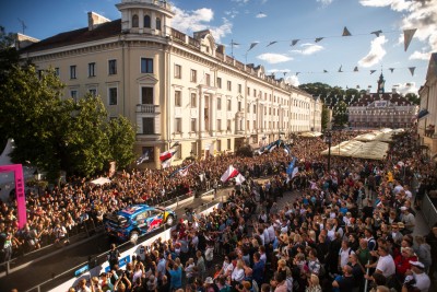 <strong>WRC Rally Estonia</strong><strong> 2023 t&otilde;i pea 50 tuhat f&auml;nni nii Eestist kui v&auml;lismaalt Tartu, L&otilde;una-Eesti ja Peipsi &auml;&auml;rsetesse piirkondadesse</strong>